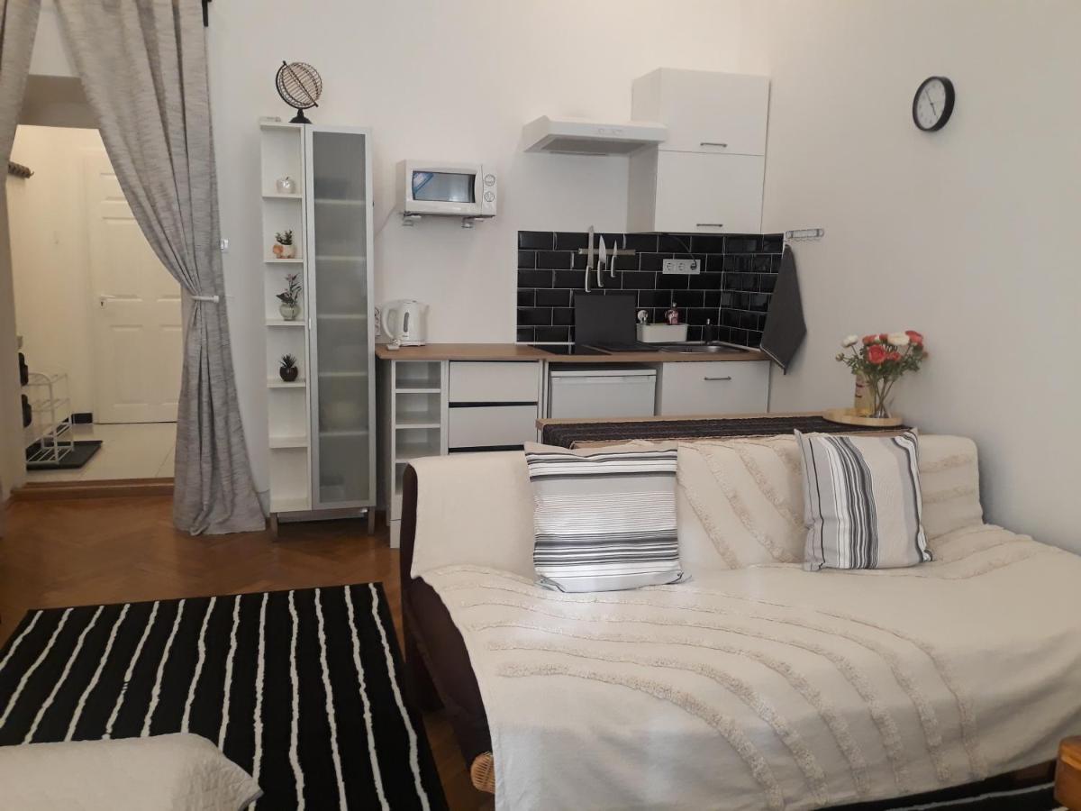 M&M Apartment Budapest House 외부 사진